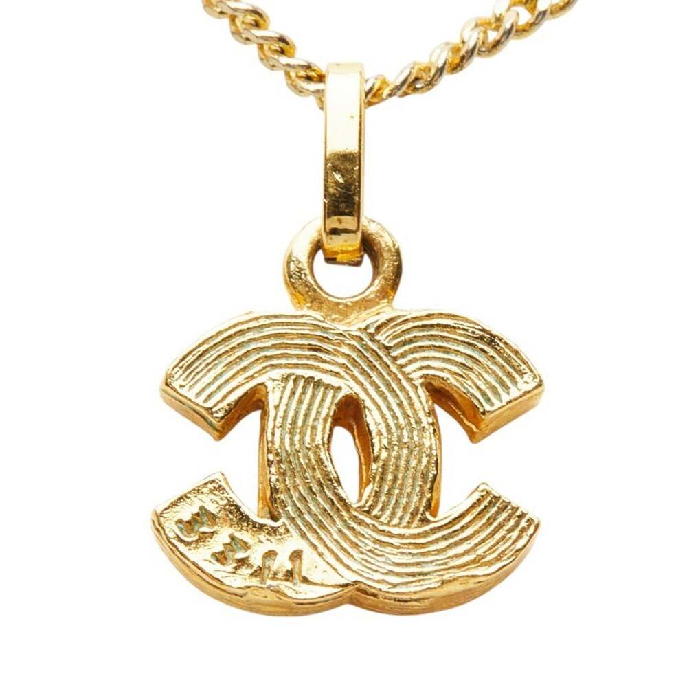 CHANEL Vintage Gold Logo Necklace - Picture 3 of 7